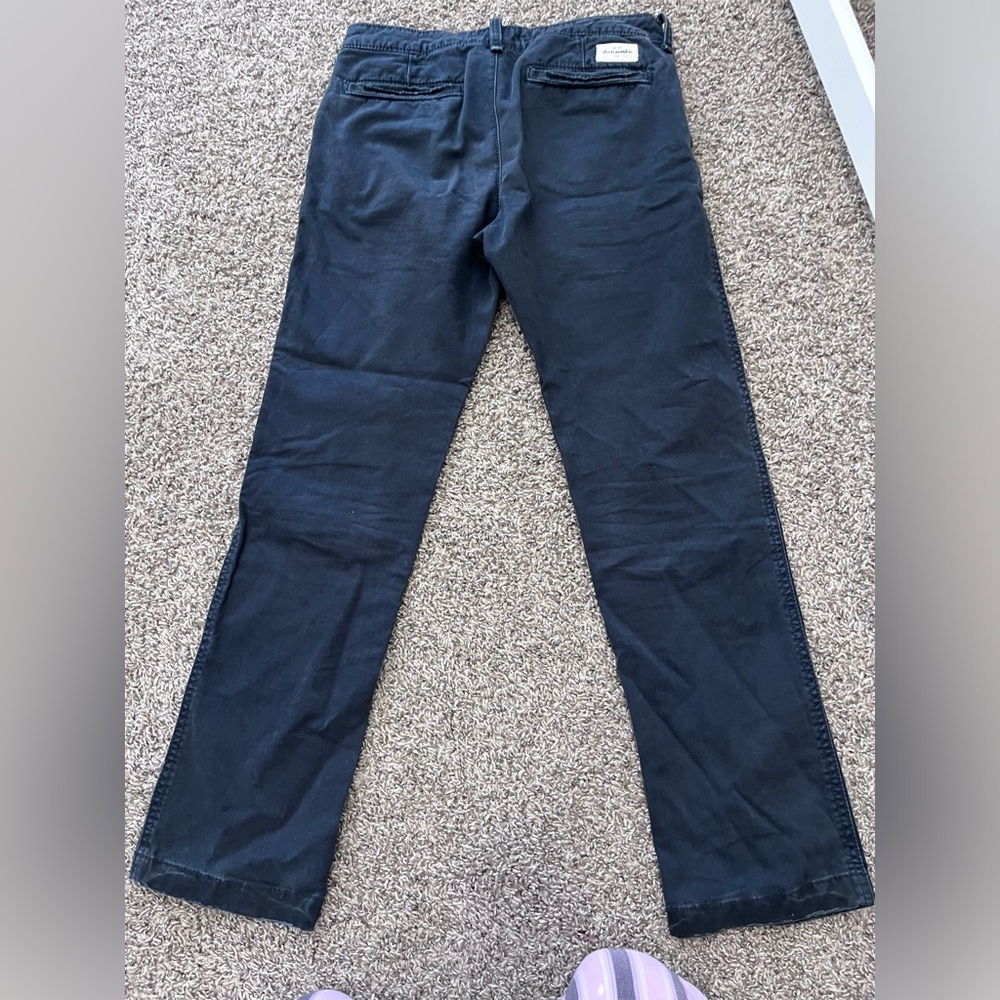 Jeans - Picture 2 of 3